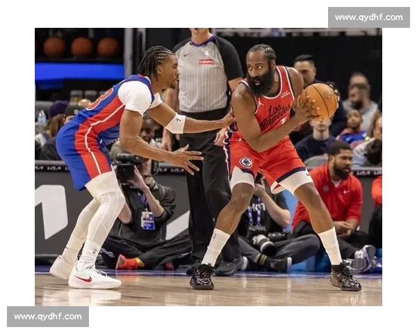 火箭快船第六场生死对决哈登领衔冲击系列赛转折点全城瞩目时刻